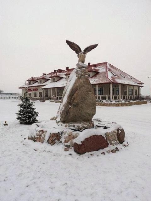 Hotel Zajazd Sokol Nienadówka Exterior foto