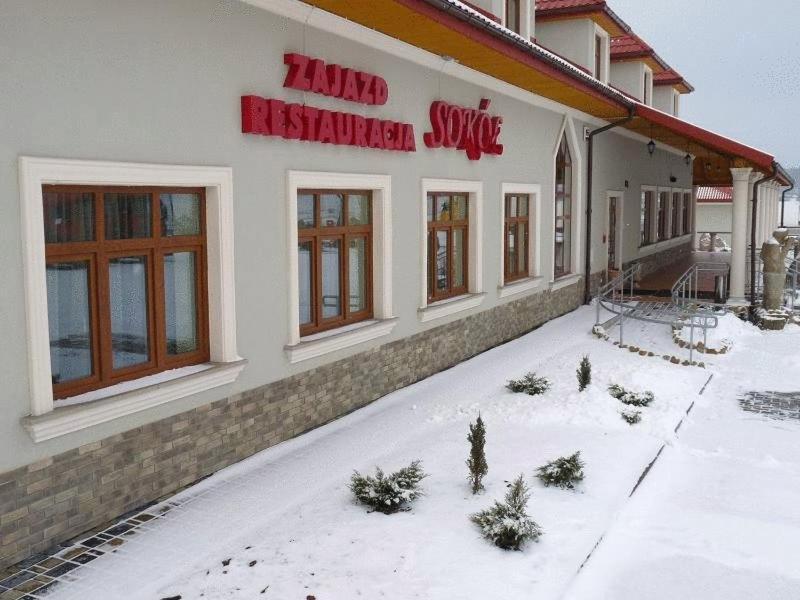 Hotel Zajazd Sokol Nienadówka Exterior foto